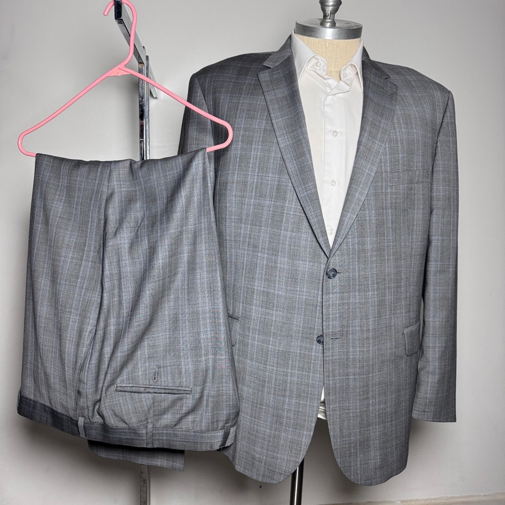Jos A Bank Suit Mens 52L W44 Grey Plaid Traveler Tailored Fit Wool 2-Piece